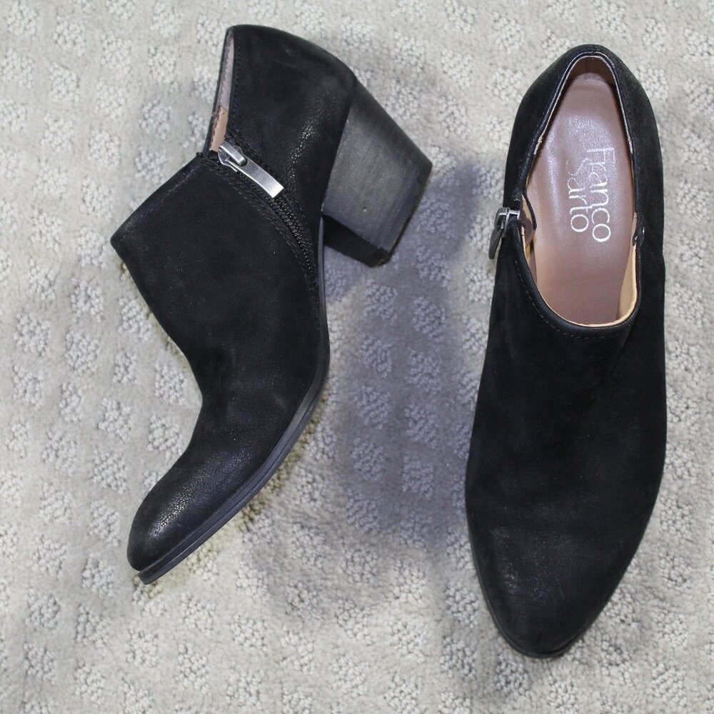 Franco Sarto Ricki Size 6M Black Nubuck Leather 2" Heeled Low Ankle Bootie